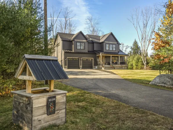 16 Cliff Drive, Windham, ME 04062