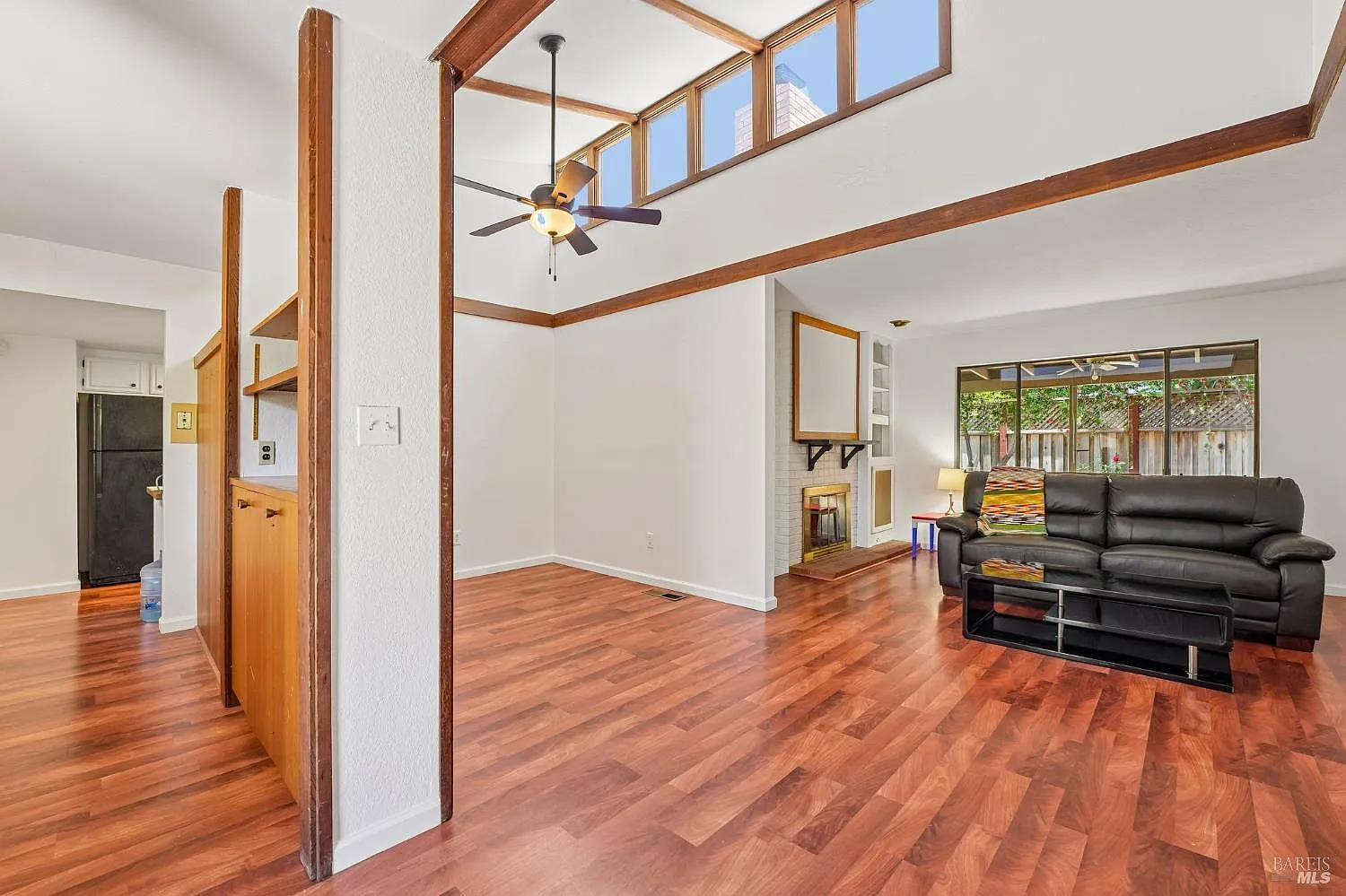 6644 Greenmeadow Drive - Photo 12