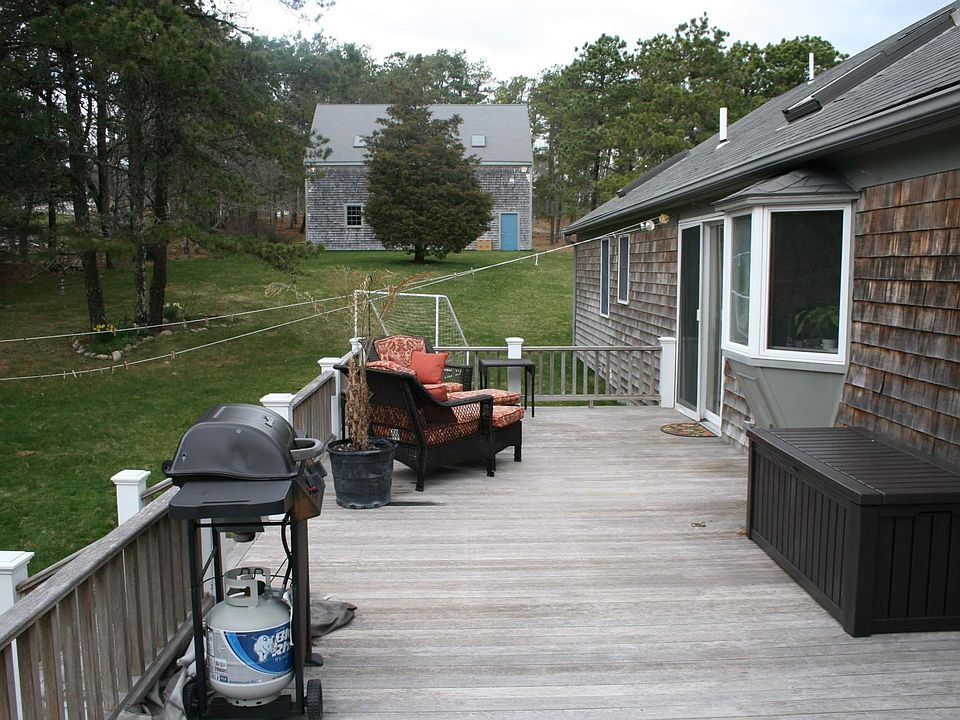 2nd image of 15 Ruddy Duck Ln