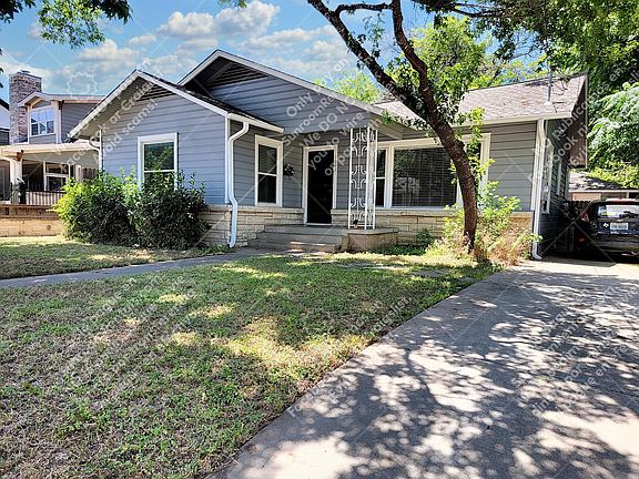 2nd image of 1009 E 38th 1/2 St #A