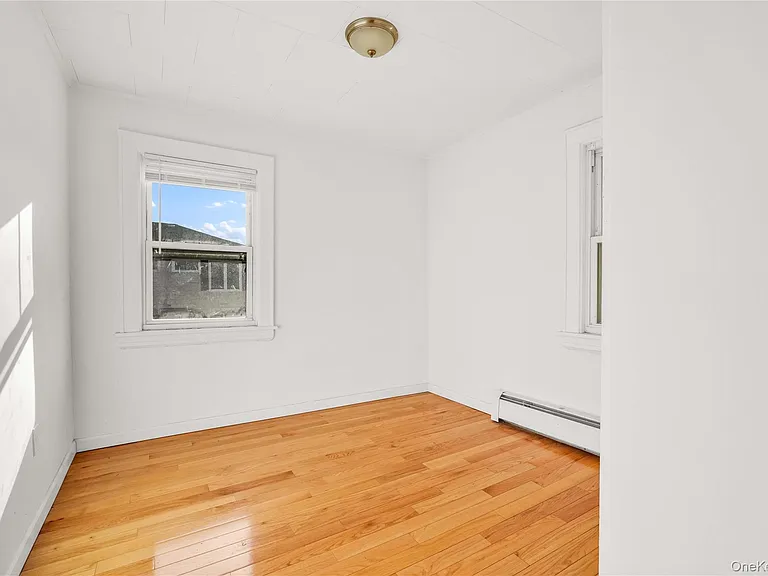 43-45 Parsons Blvd #2 — Photo 6