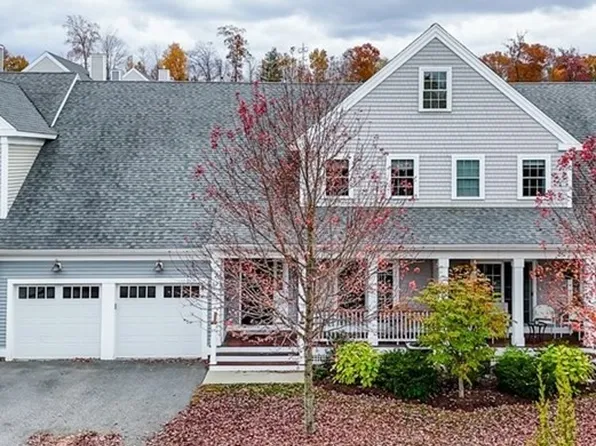 62 Hastings Rd #62, Hudson, MA 01749