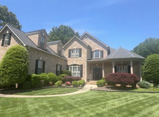6087 Grinsted Ct, Greensboro, NC 27455