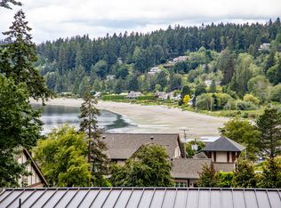 4813 NE Dotson Loop, Bainbridge Island, WA 98110