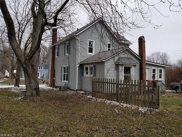 2nd image of 1178 Lockwood Rd