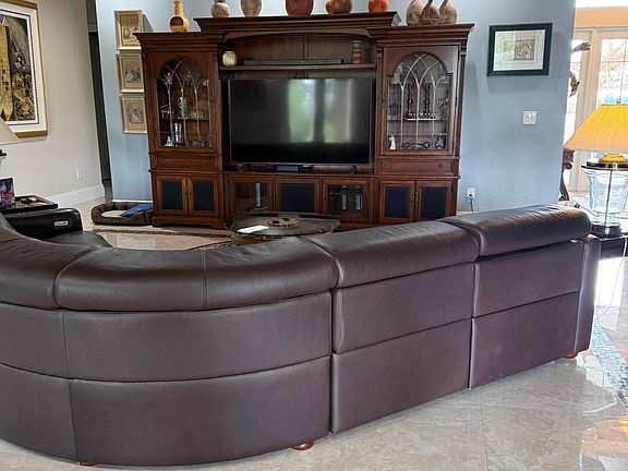 3rd image of 4053 SW Rivers End Way