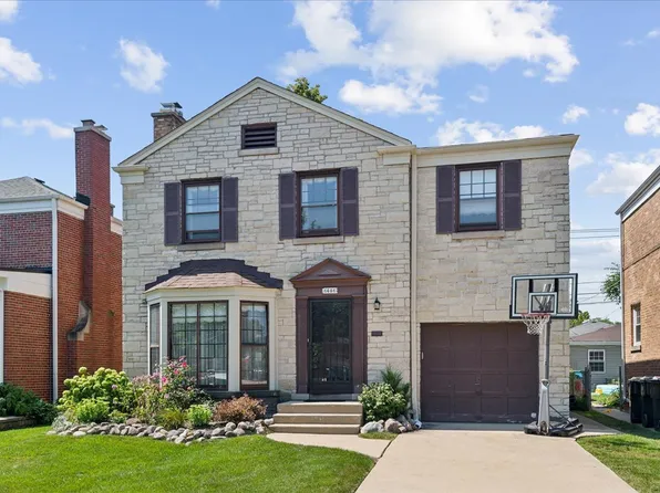6446 N Kimball Ave, Lincolnwood, IL 60712