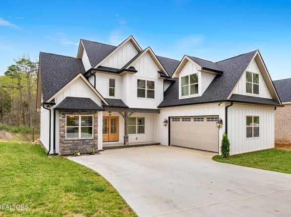 101 Cherry Oak Dr, Oak Ridge, TN 37830