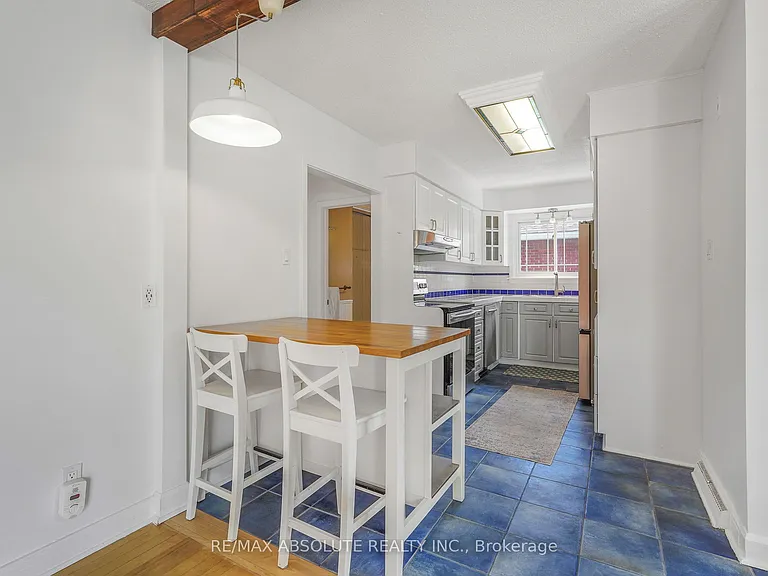 731 Borthwick Ave — Photo 7