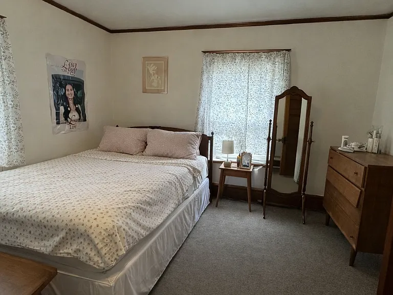 444 Lake St — Photo 12