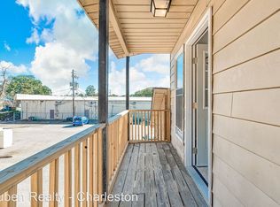 1370 Remount Rd APT 6, Charleston, SC 29406