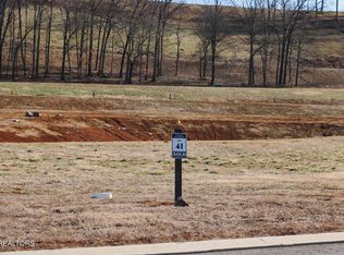 546 Black Bear Cir, Loudon, TN 37774