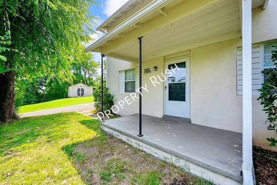424 Hedgewood Dr. - Recently updated 3 bed/1 bath rental in Red Bank! $1,795/mo. — Photo 4