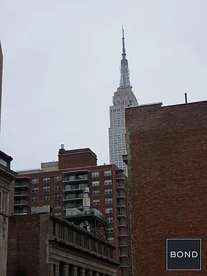 Rented by Bond New York | media 3