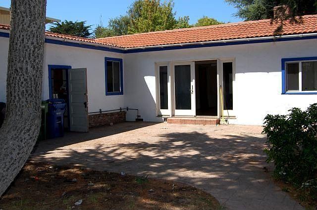 1st image of 203 Elva Dr