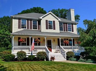 31 Taft St, Seekonk, MA 02771