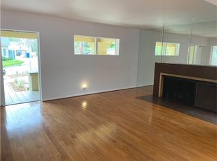 1922 N Saint Andrews Pl, Los Angeles, CA 90068