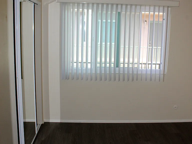 95 S Ann Street Unit 20 Bedroom 1_02102023