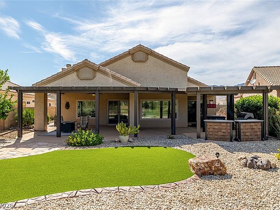 2nd image of 1255 Country Club Dr