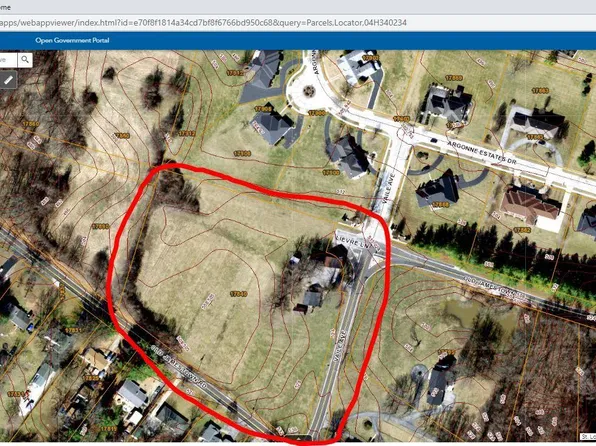 17840 Old Jamestown Rd, Florissant, MO 63034