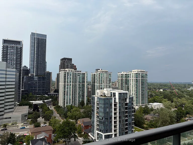 16 Harrison Garden Blvd #1812 — Photo 2
