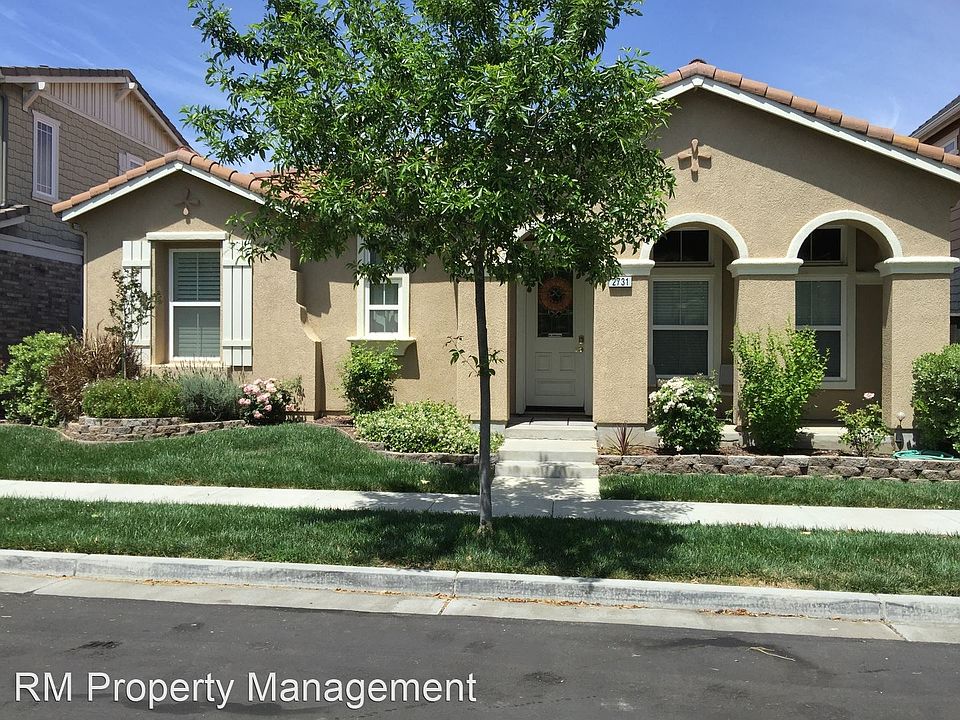 1st image of 2731 Nicolson Cir