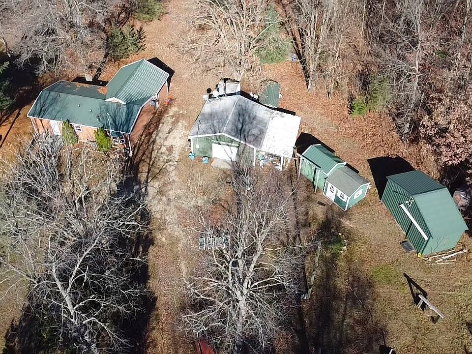 1st image of 4475 E Waldo Ln