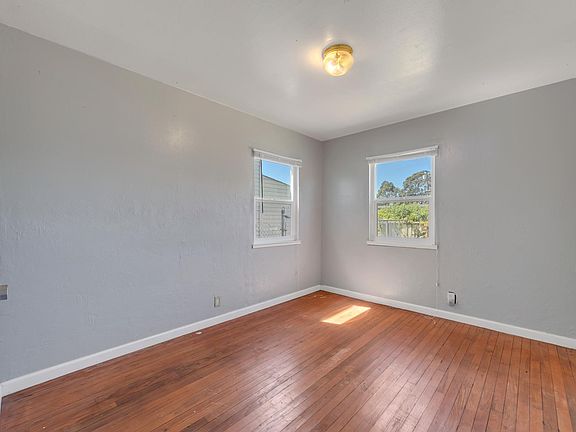 5th image of 3125 Florida Ave