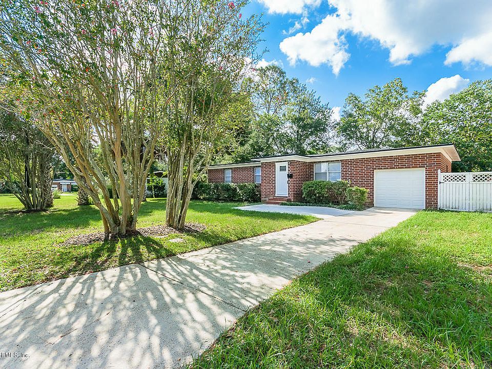 1st image of 6330 Pine Cove Ln