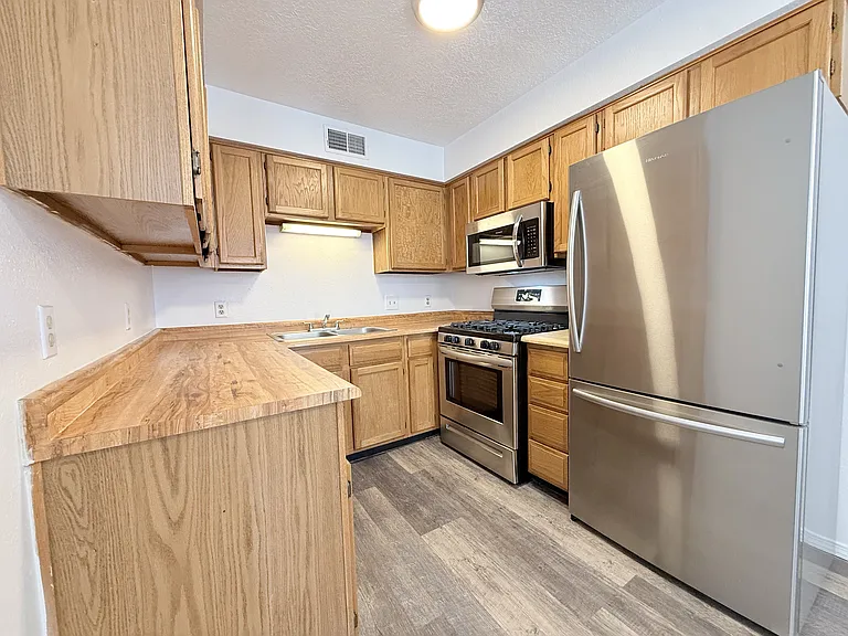 1021c20kitchen_06242026