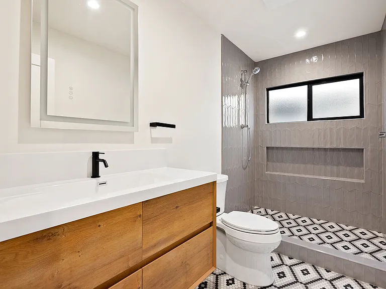 152 Cuesta Dr — Photo 10