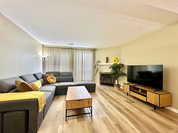 2nd image of 6325 Tealwood Pl