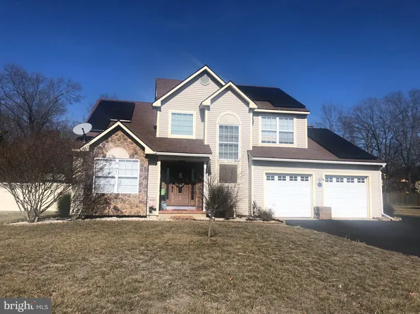 2778 Barry Dr, Vineland, NJ 08361