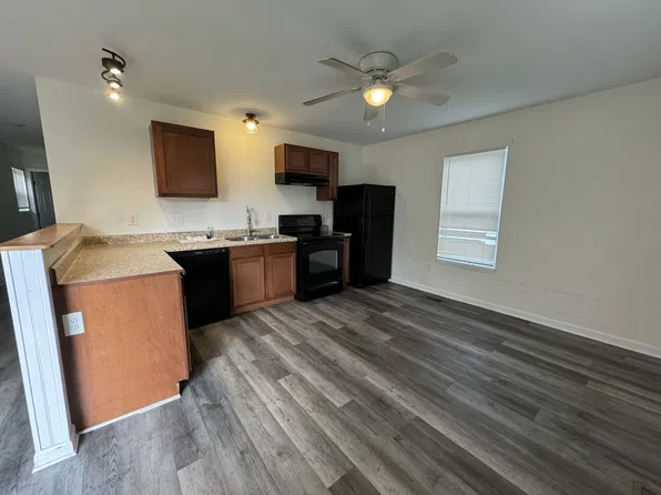 609 N 8th St, Wilmington, NC