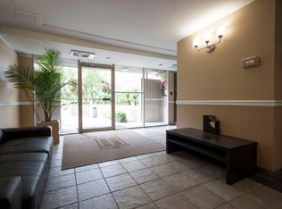 200 Gorge Rd W #1048389, Saanich, BC V9A1M5