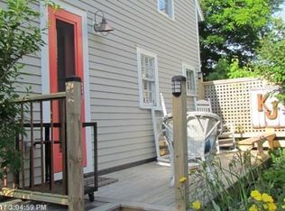 10 Elizabeth St, Portland, ME 04108