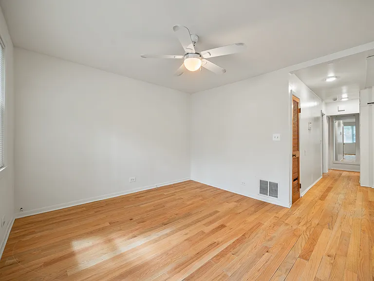 1011 Garnett Pl #1/2 — Photo 18