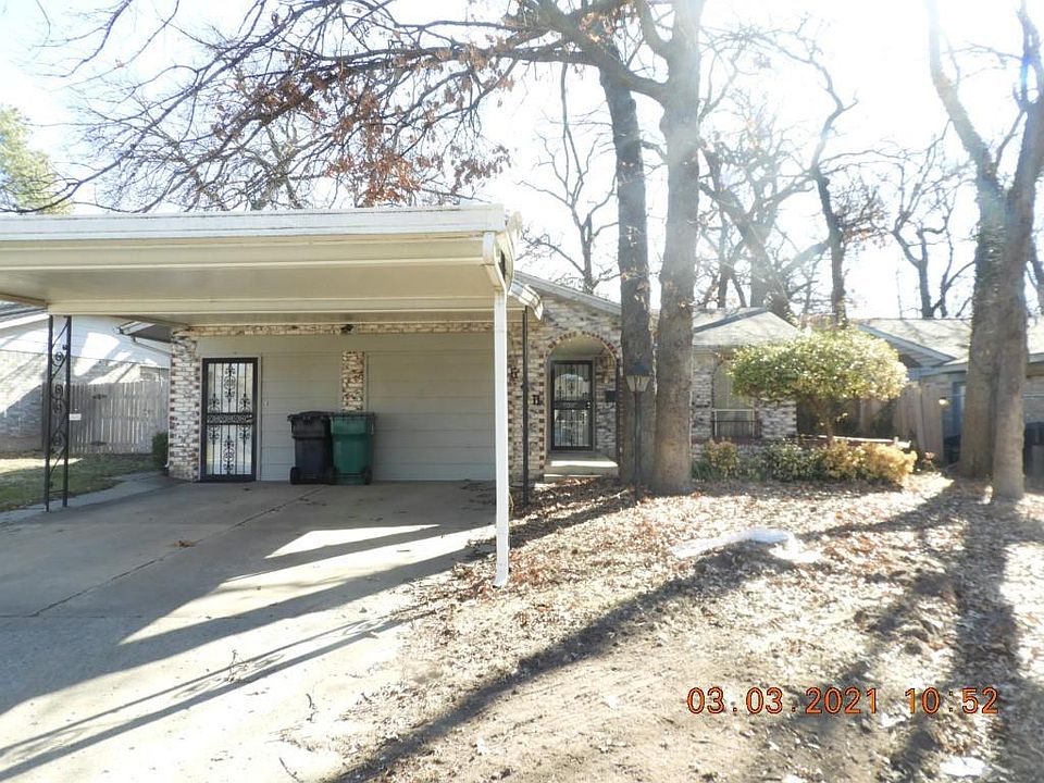 1st image of 640 Whispering Oak Rd