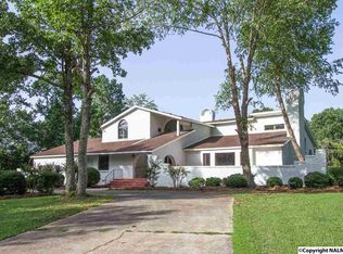 64 Wiljoy Cir, Laceys Spring, AL 35754