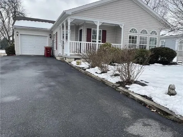 678 Biltmore Ave, Easton, PA 18040