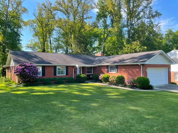 3116 Calvin St, Ashland, KY 41102