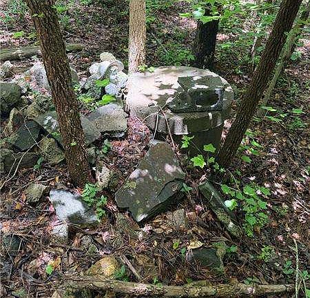 2nd image of 8915 Cedar Grove Rd