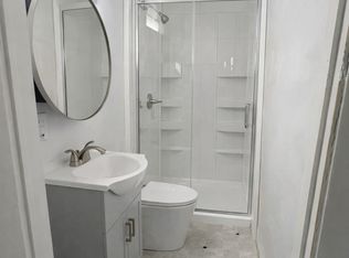 1102 W 3rd St #2, Dixon, IL 61021