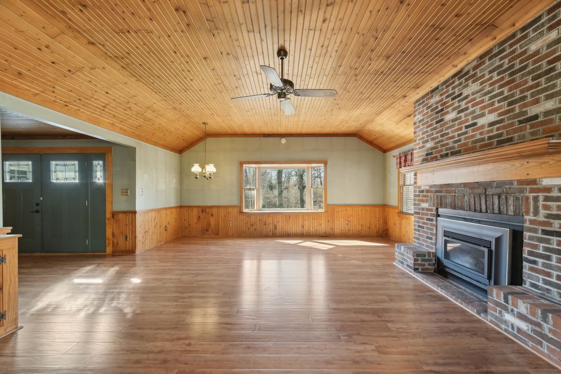Woodlawn Dr-009.jpg