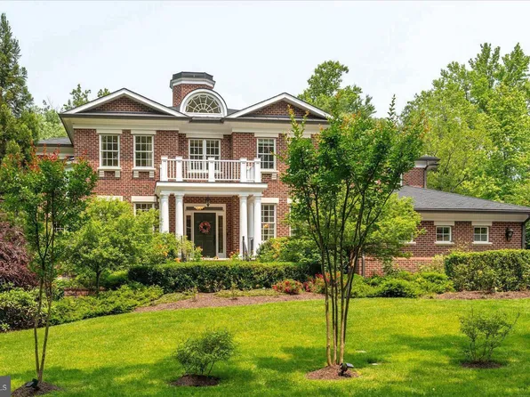 6804 Benjamin St, Mc Lean, VA 22101