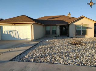 412 Farris St, Carlsbad, NM 88220