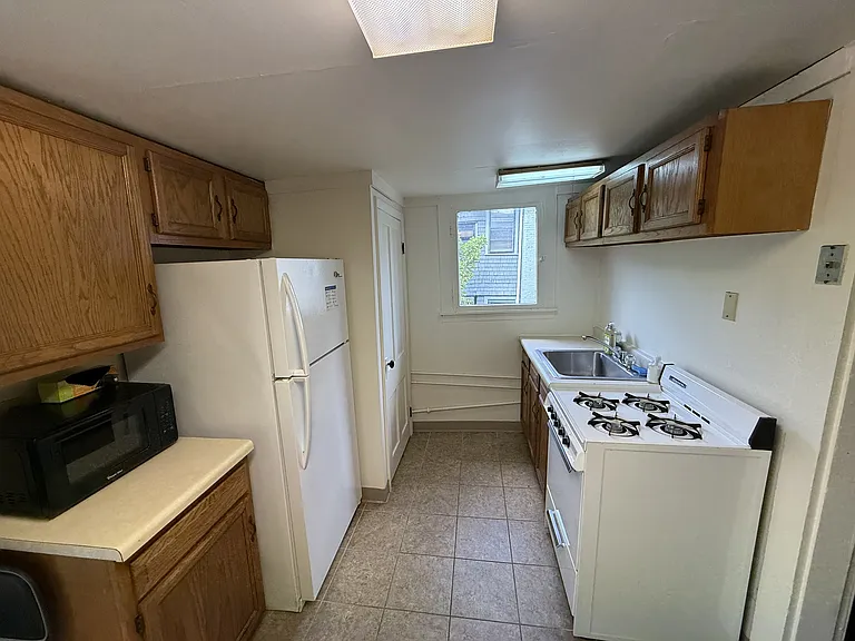 114 Eddy St #2 — Photo 5