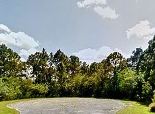 5930 NW Hoke Ct, Port Saint Lucie, FL 34983