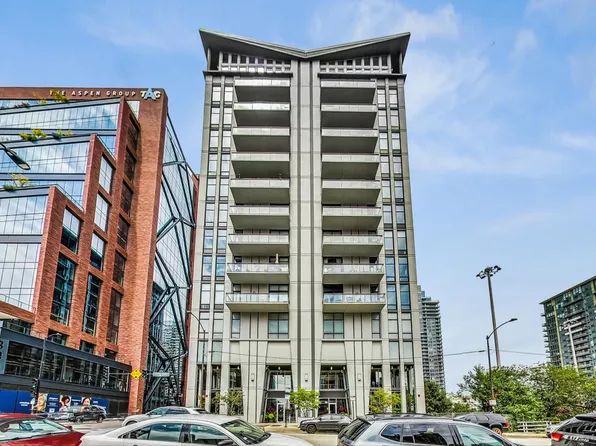 740 W Fulton St APT 1010, Chicago, IL 60661