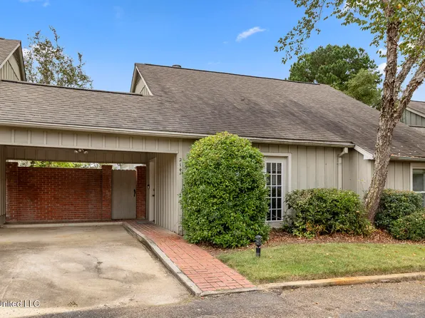 214 River Pl, Jackson, MS 39211